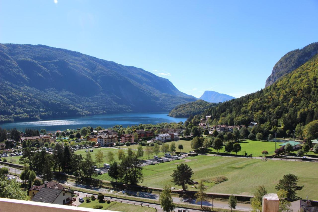 Dolomites Chalet Wolf Molveno Exterior photo
